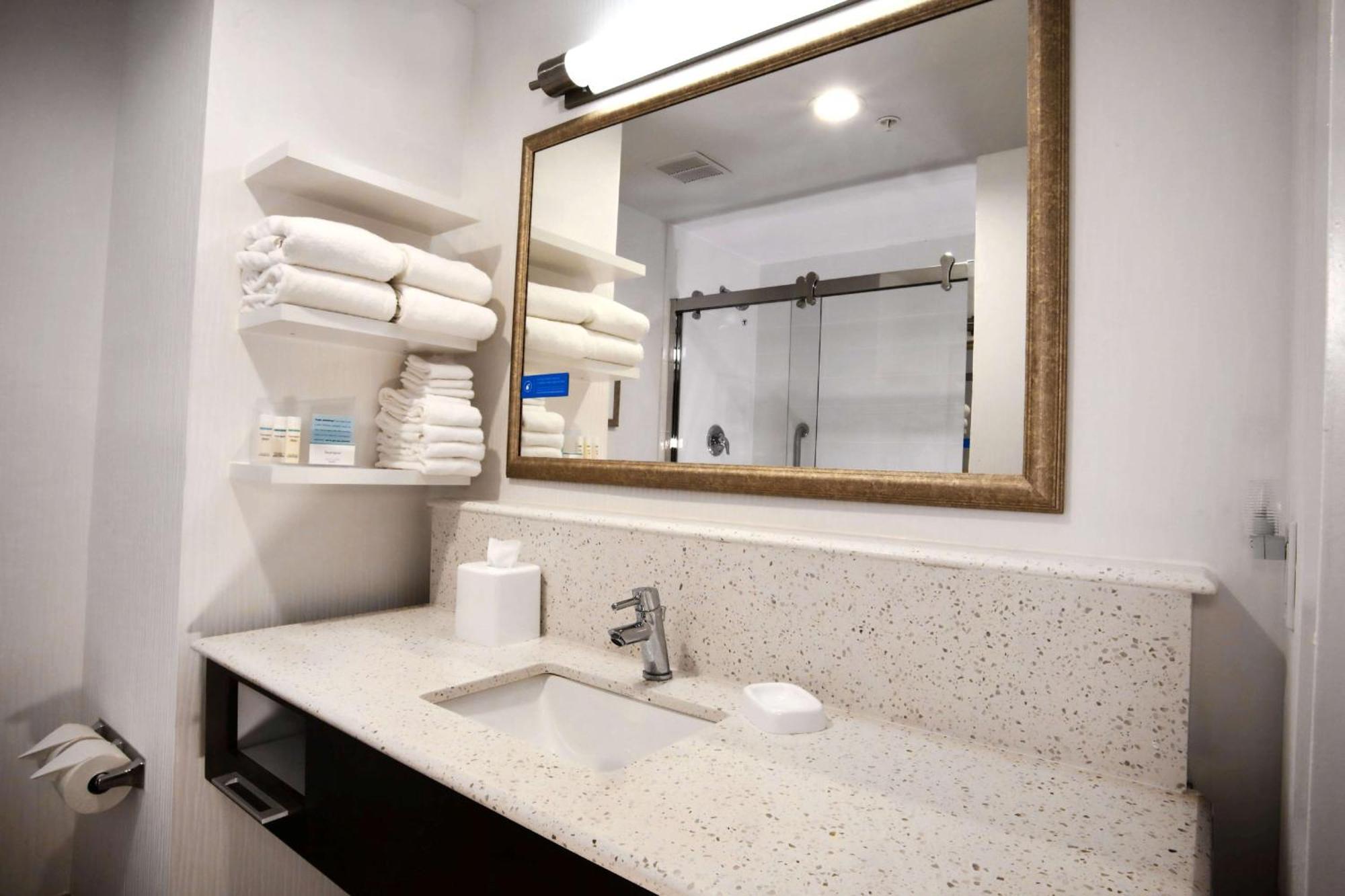 Hampton Inn & Suites By Hilton Baltimore/Aberdeen, Md מראה חיצוני תמונה